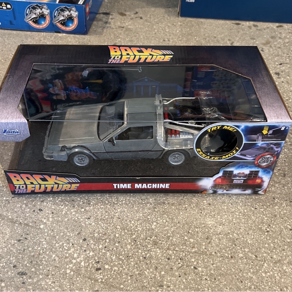 Jada Back to the Future Time Machine
